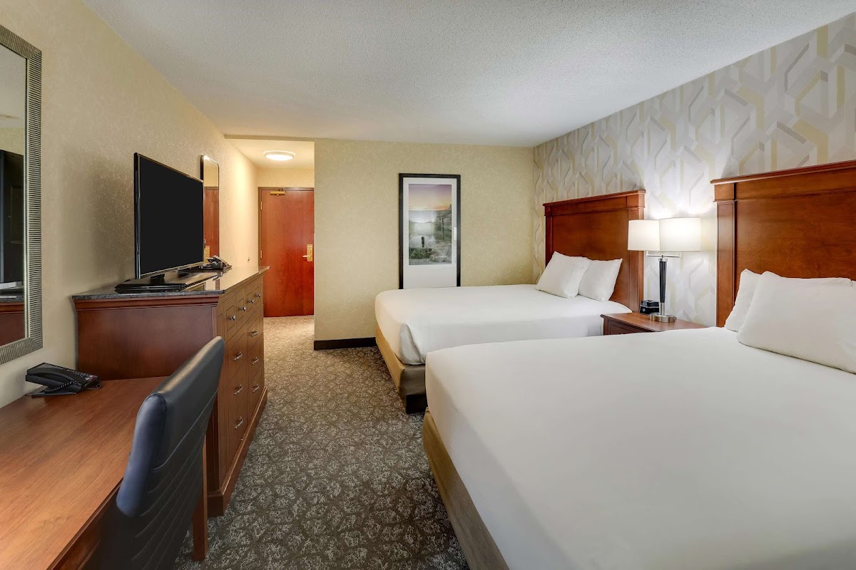 Drury Inn & Suites Marion photo 2