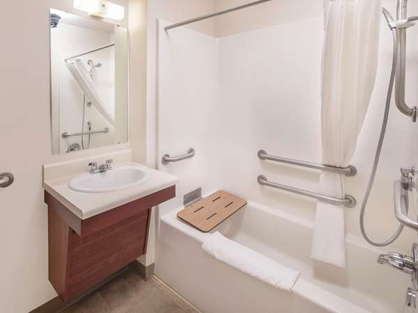 WoodSpring Suites Louisville Southeast photo 3