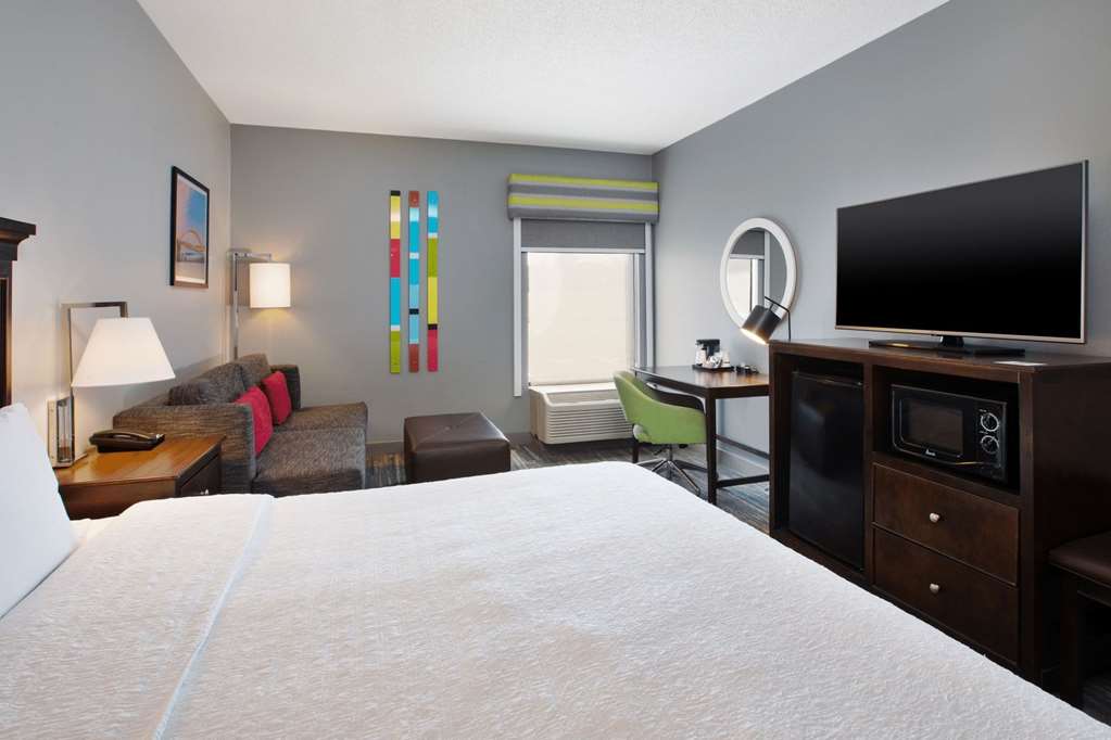 Hampton Inn Cincinnati-Northwest/Fairfield photo 2