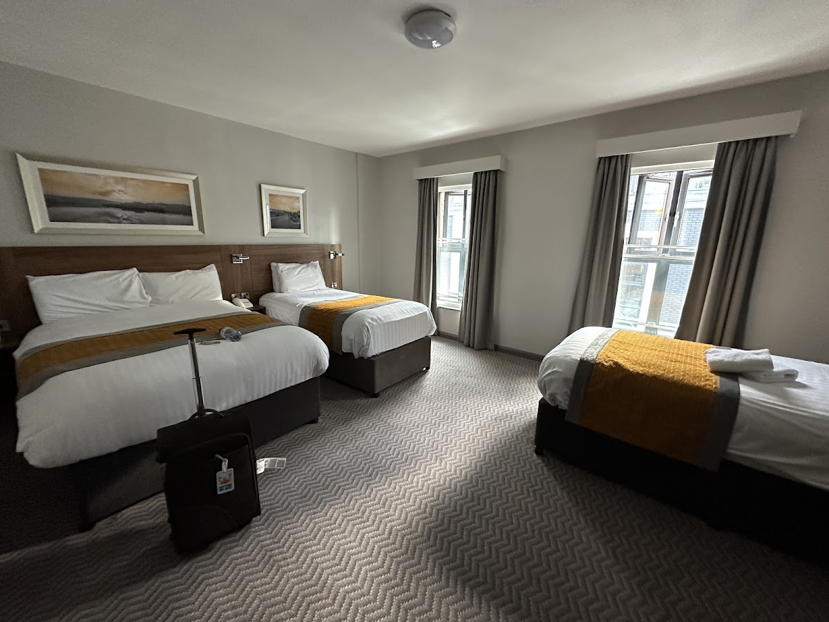 Maldron Hotel Derry photo 2