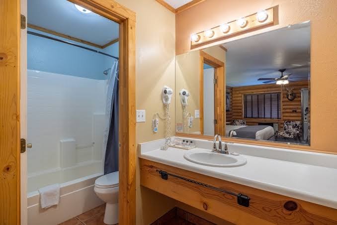 Canyons Lodge photo 3
