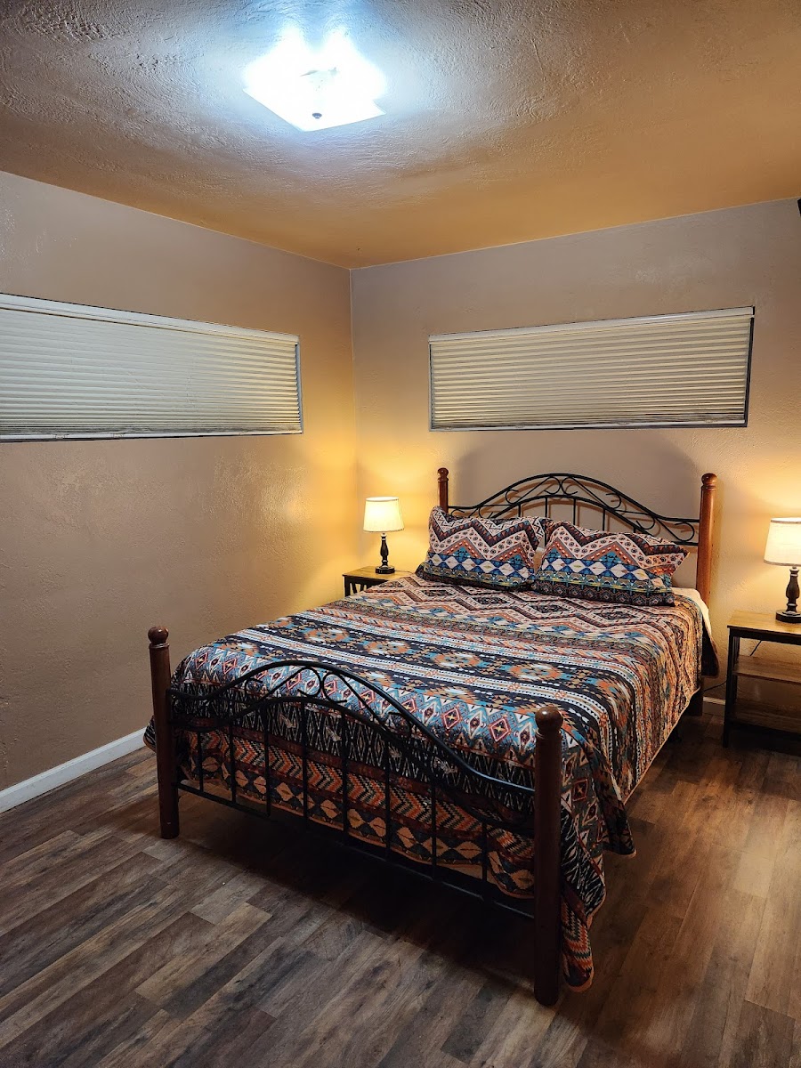 Kern Riverfront Lodge photo 2