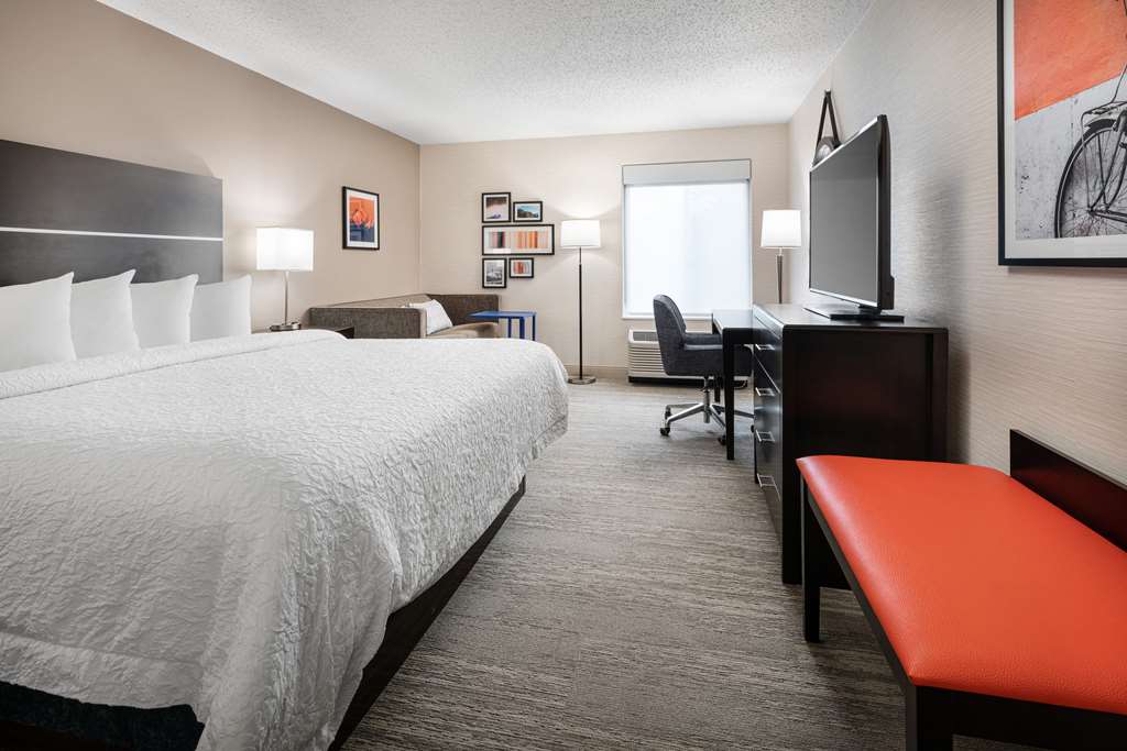 Hampton Inn Boulder/Louisville photo 2