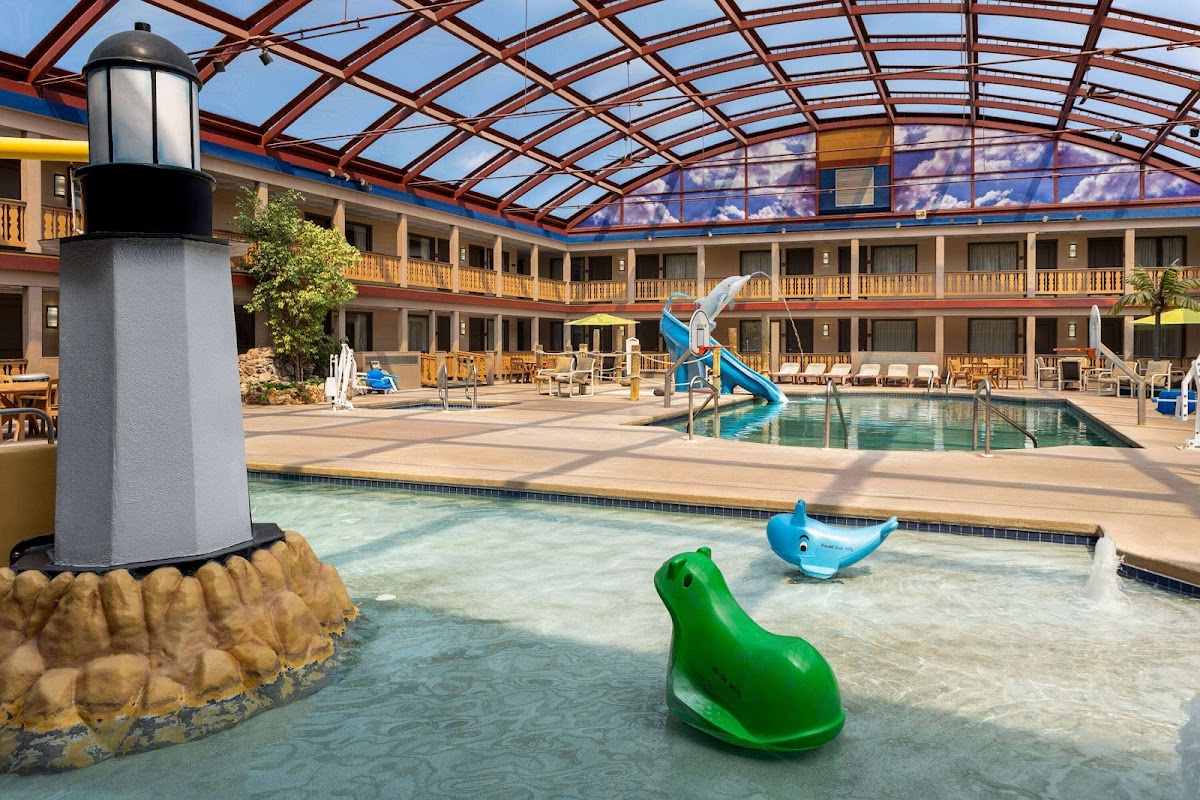 AmericInn by Wyndham La Crosse Riverfront Conference Center photo 3