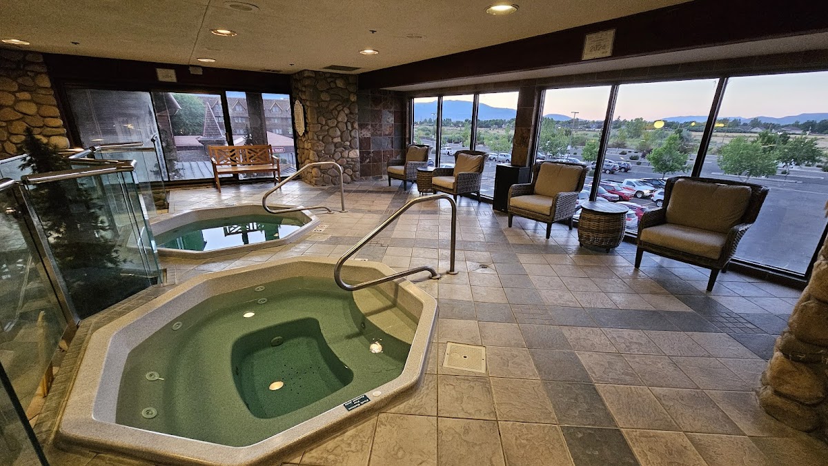 Carson Valley Motor Lodge photo 3