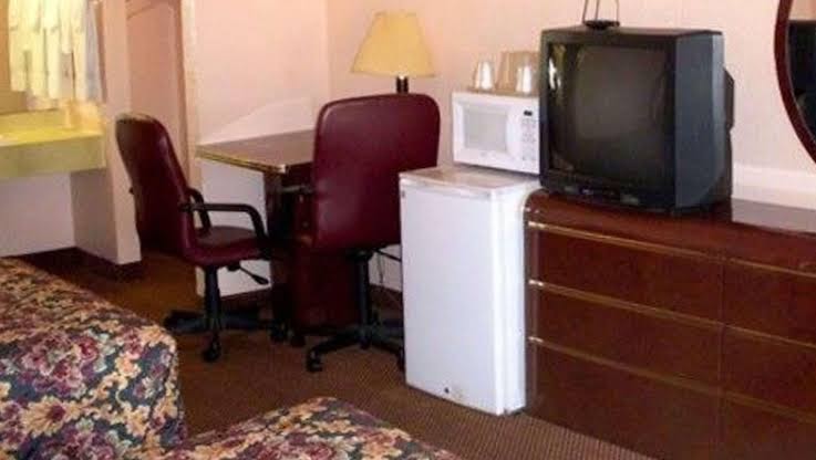 Executive Royal Inn photo 3