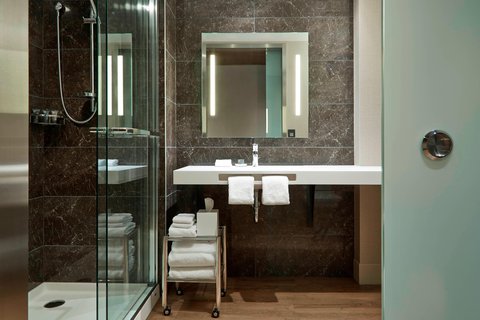 AC Hotel Minneapolis Downtown photo 3