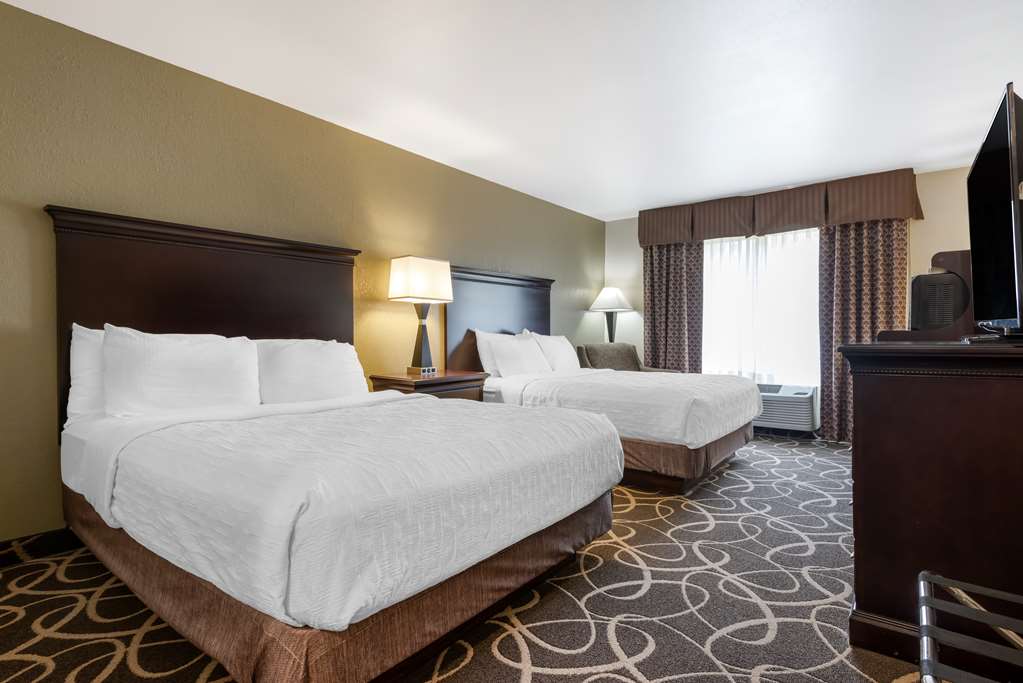 Best Western Plus Eau Claire Conference Center photo 2