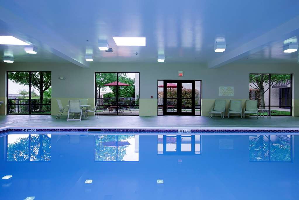 Hampton Inn Woodbridge photo 3