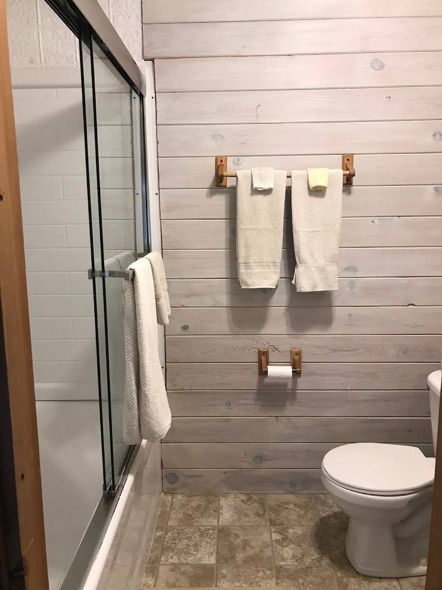 Pelican Lake Resort At Norway Point photo 3