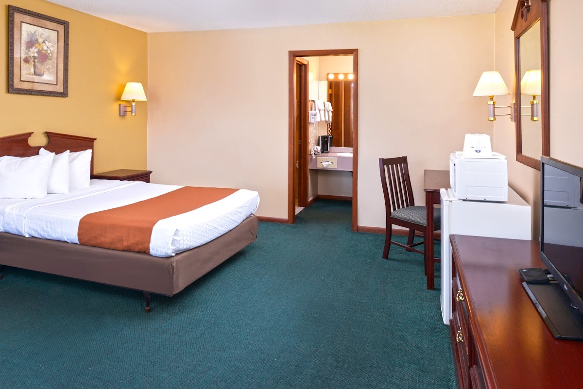 Americas Best Value Inn Plattsburgh photo 2