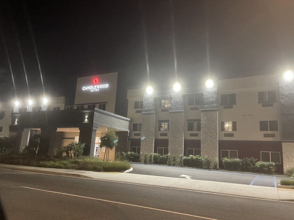 Candlewood Suites Ontario - Convention Center, an IHG Hotel