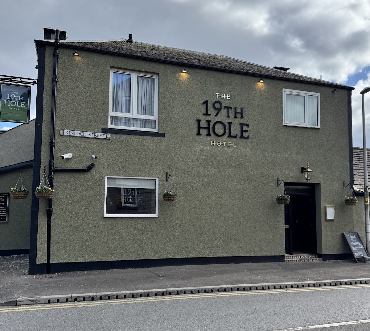 19th Hole Hotel