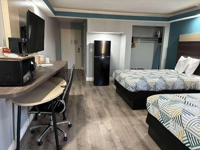 Room 10