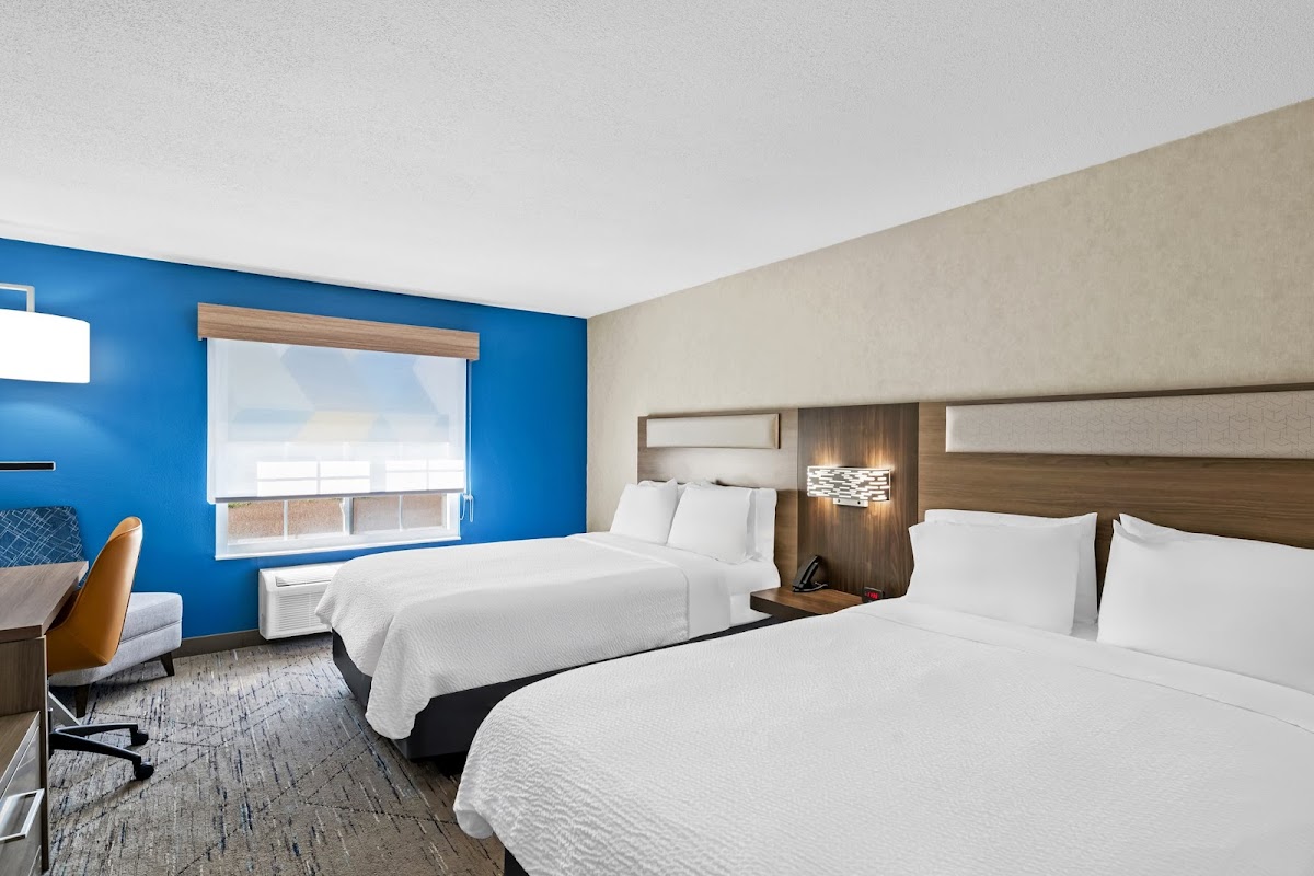 Holiday Inn Express & Suites Council Bluffs - Conv Ctr Area by IHG photo 2