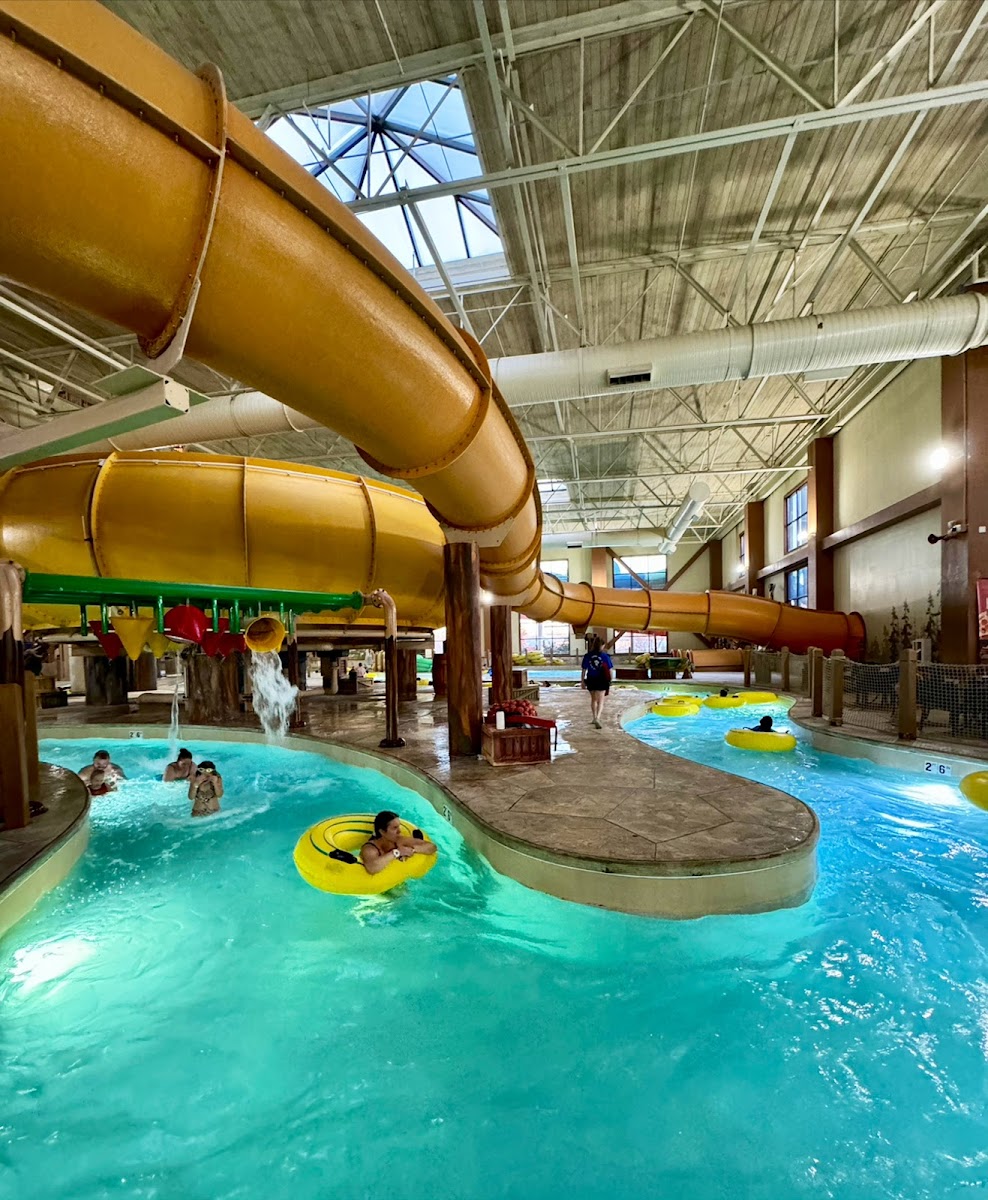Great Wolf Lodge | Mason photo 3