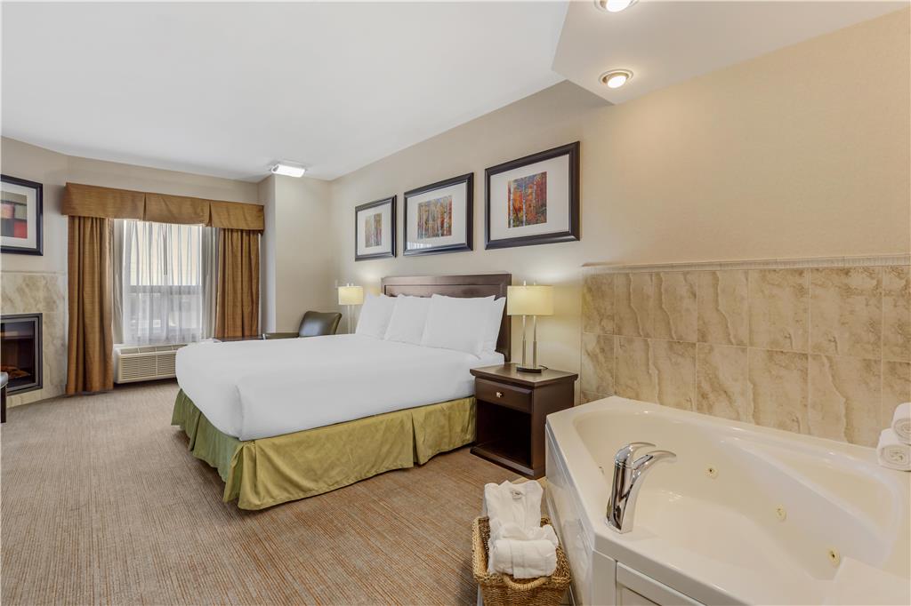 Best Western Wainwright Inn & Suites photo 2