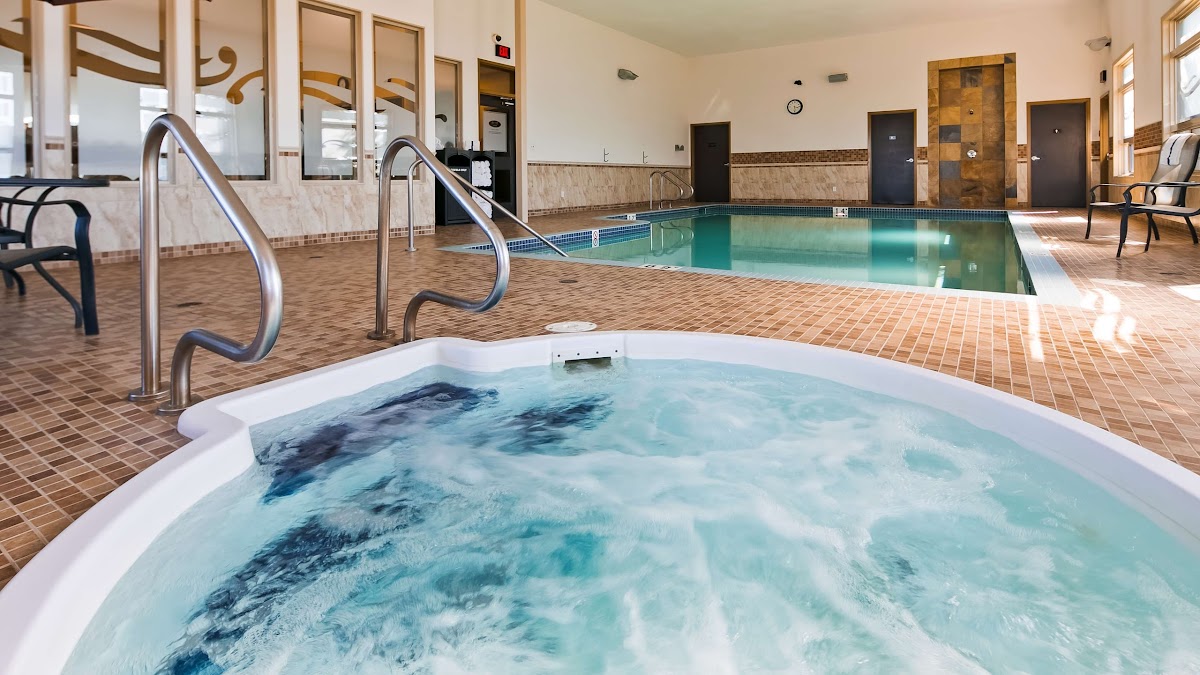Best Western Wainwright Inn & Suites photo 3