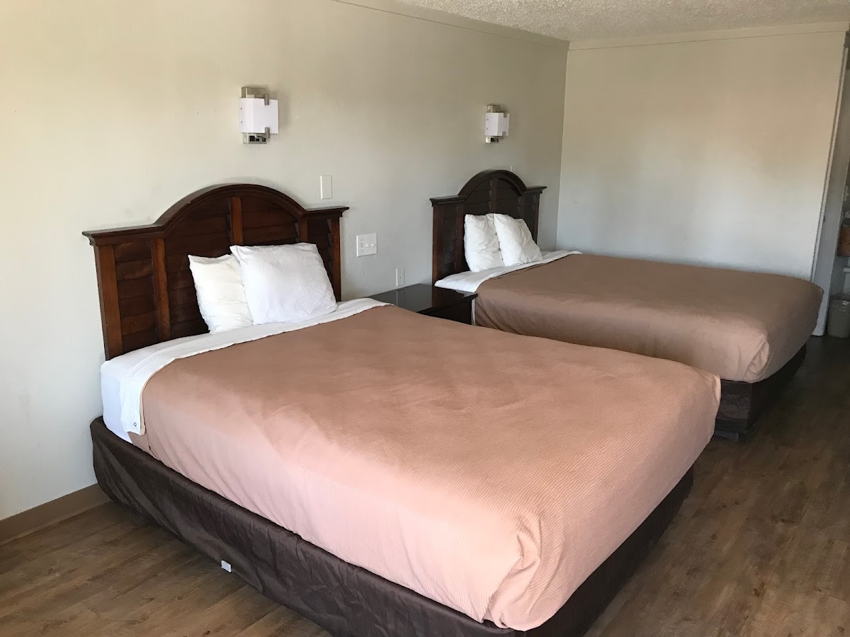 Cozy Garden Inn By OYO Hwy 40 Richmond photo 2