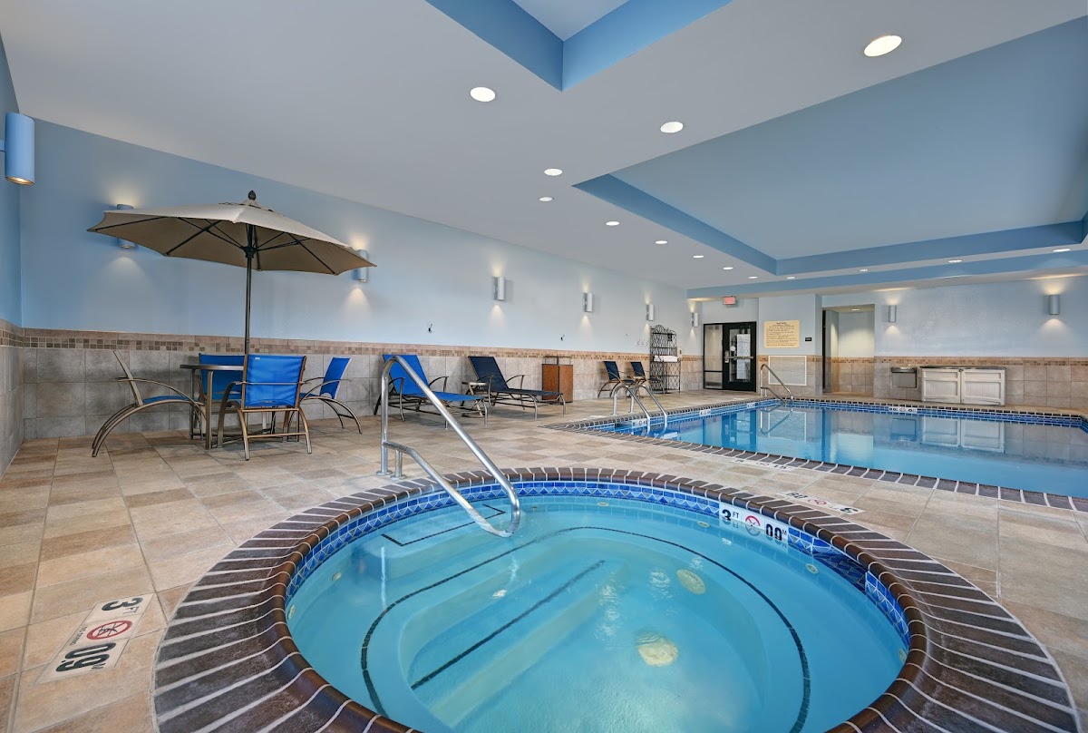 Hampton Inn Farmington photo 3