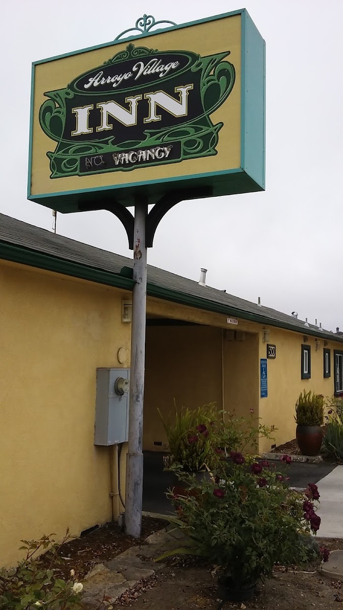 Arroyo Village Inn