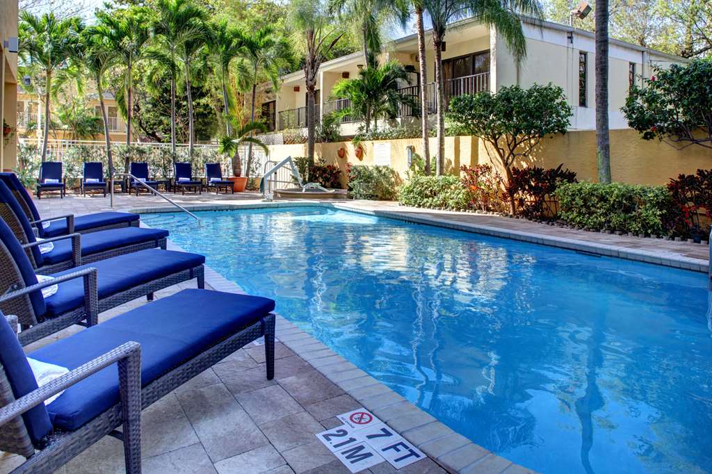 Hampton Inn Miami-Coconut Grove/Coral Gables photo 3