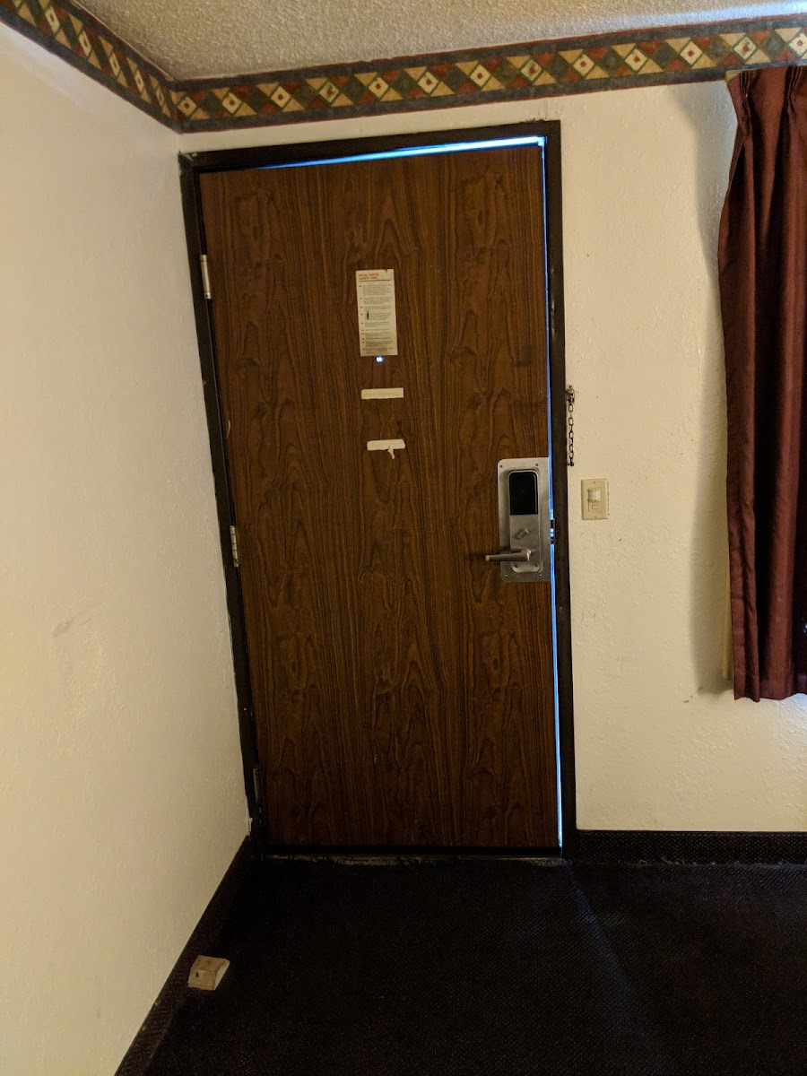 Knights Inn Indianapolis East photo 3