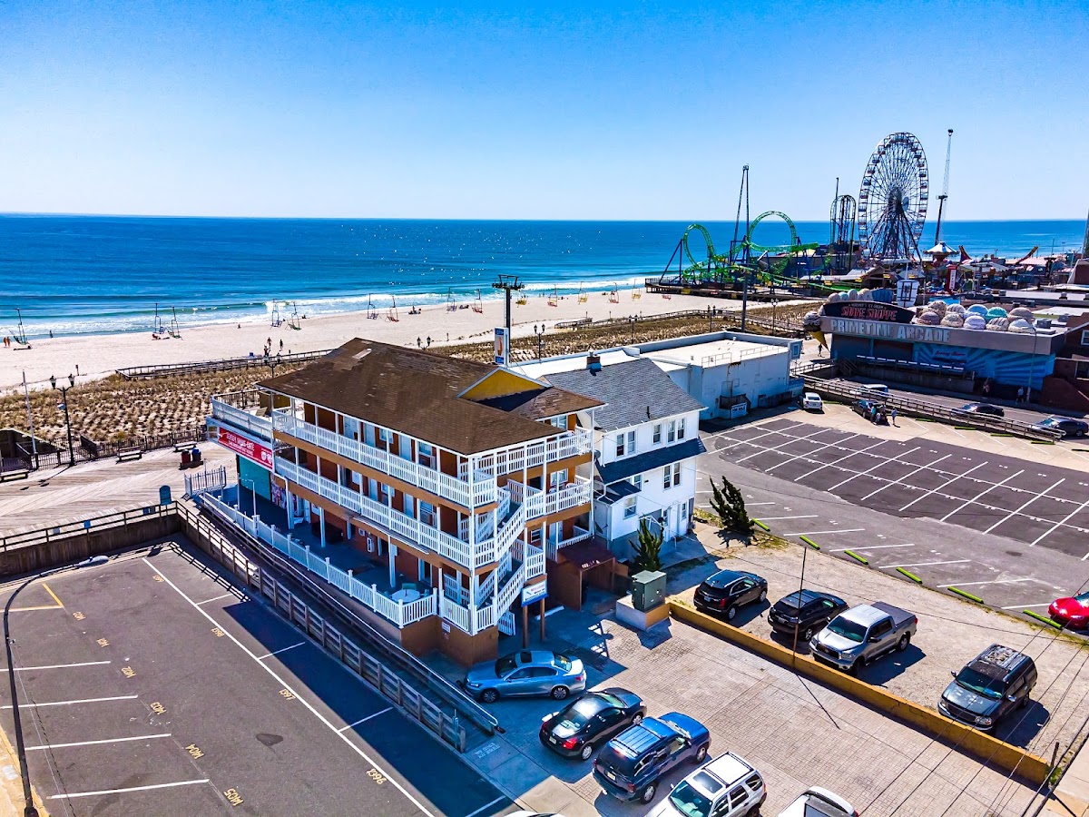Boardwalk Hotel Charlee Beach Hotel & Beach House rentals