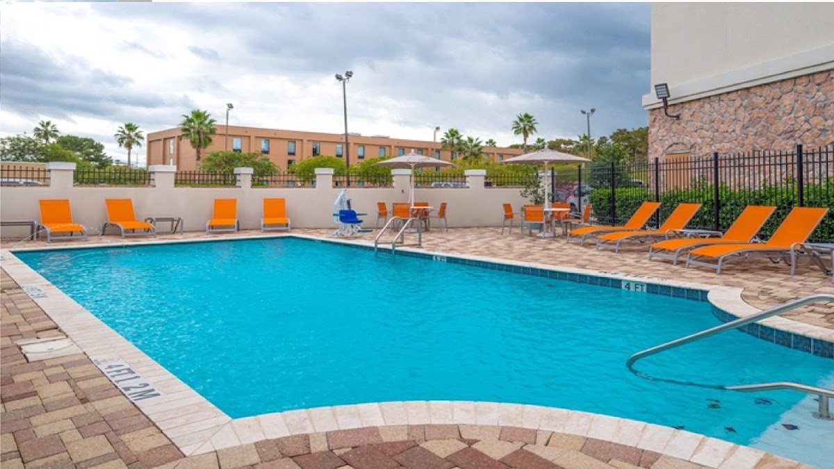 Holiday Inn Express & Suites la Place by IHG photo 3