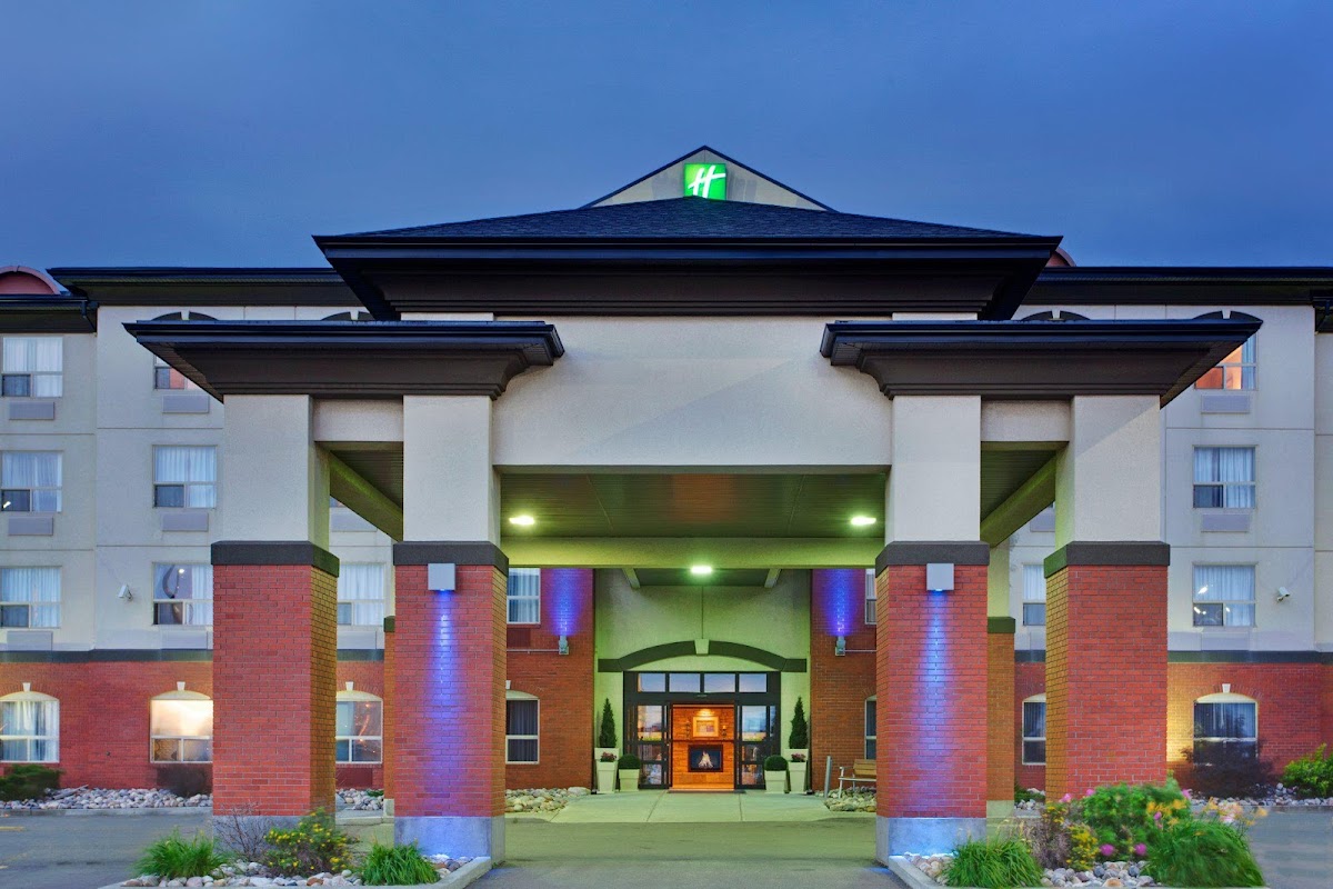 Holiday Inn Express & Suites Sherwood Park-Edmonton Area by IHG