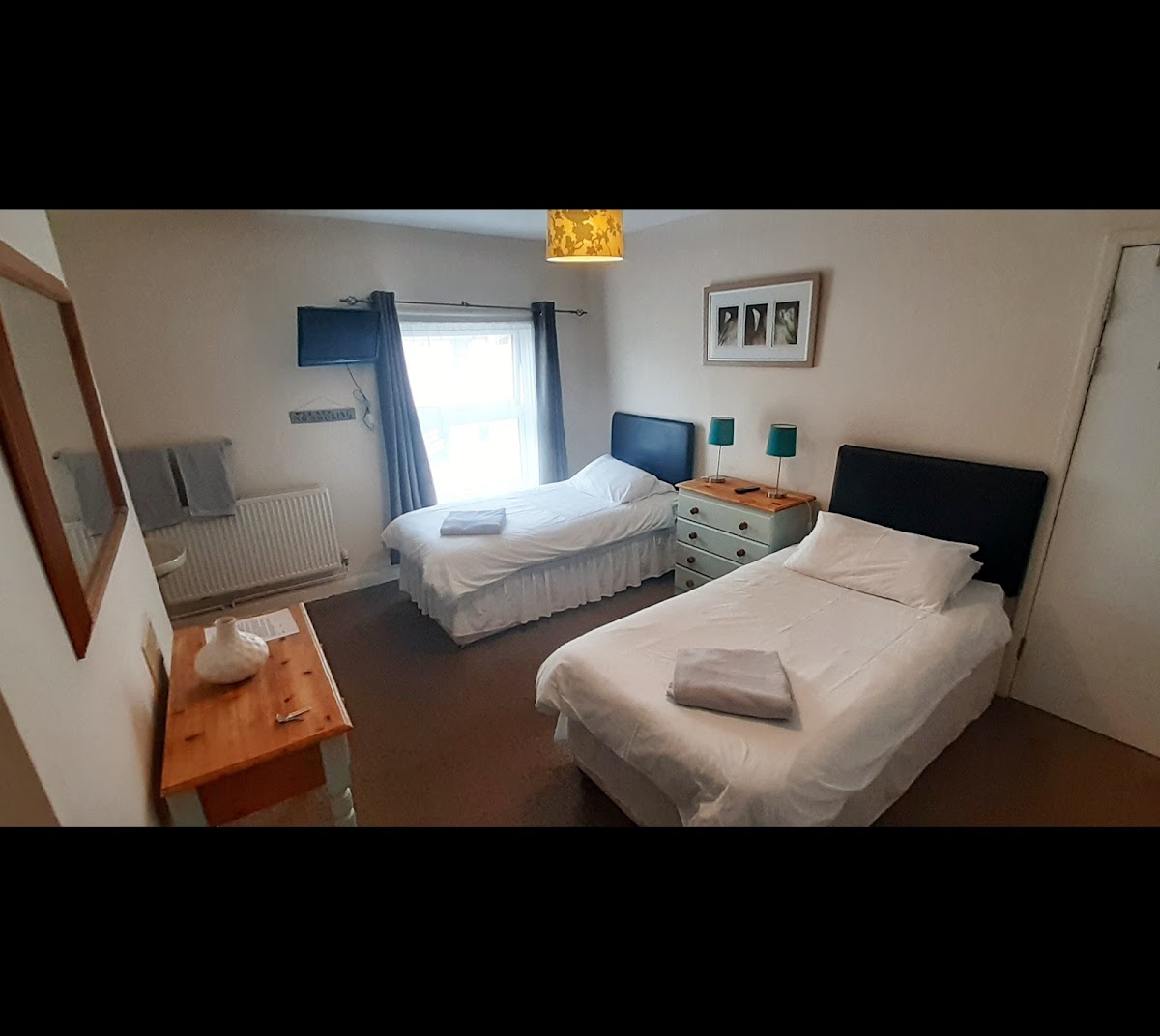 Admiral Blake Guest House photo 2