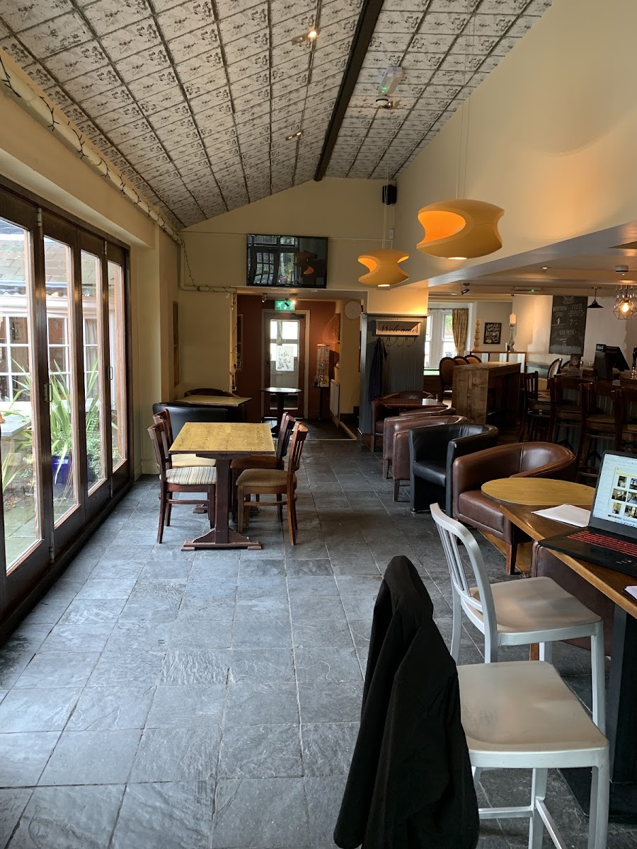 George & Dragon photo 3