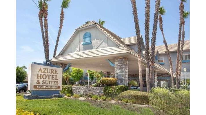 Azure Hotel & Suites, Trademark Collection by Wyndham photo 3