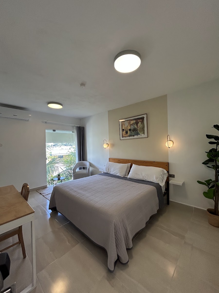 LAGUNA HOTEL CARMEN