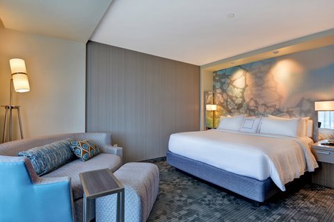 Courtyard by Marriott Bentonville Rogers Promenade photo 2