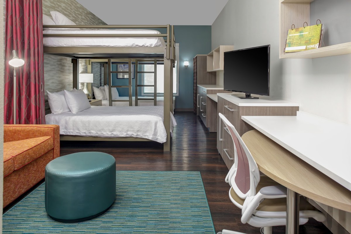 Home2 Suites by Hilton Fort Collins photo 2