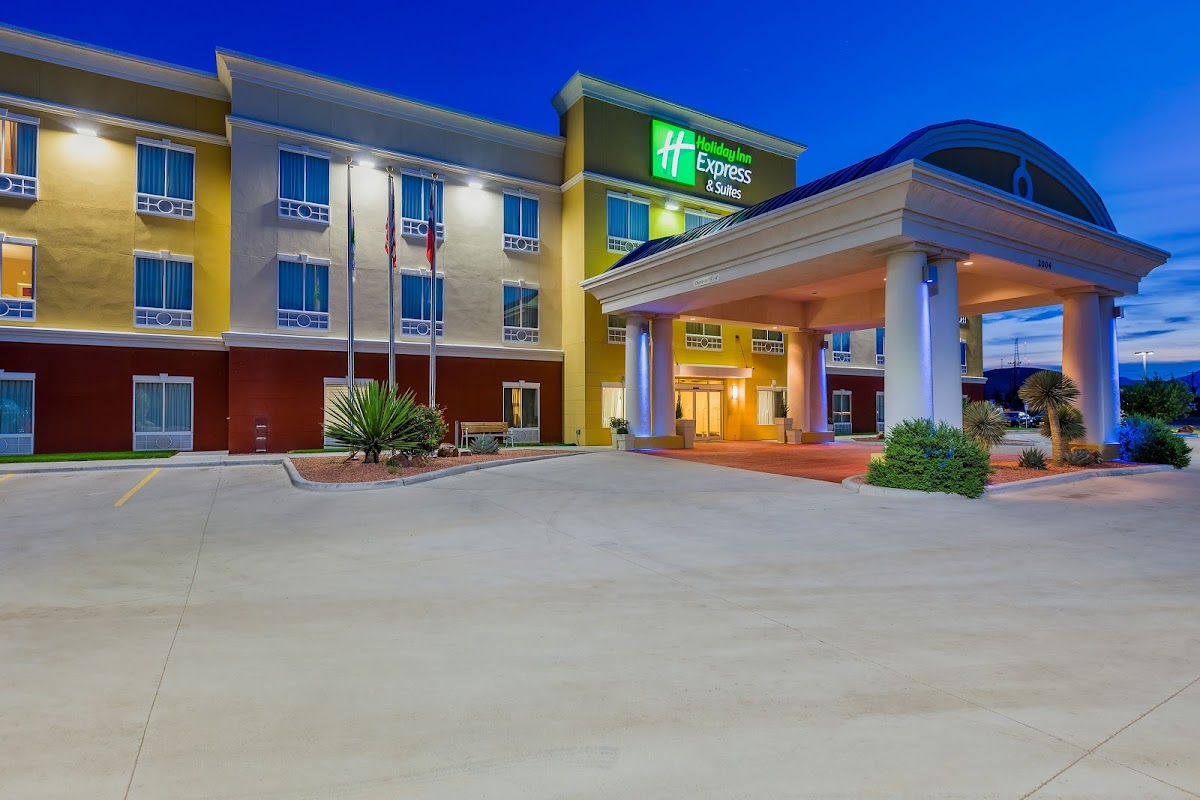 Holiday Inn Express & Suites Alpine Southeast by IHG