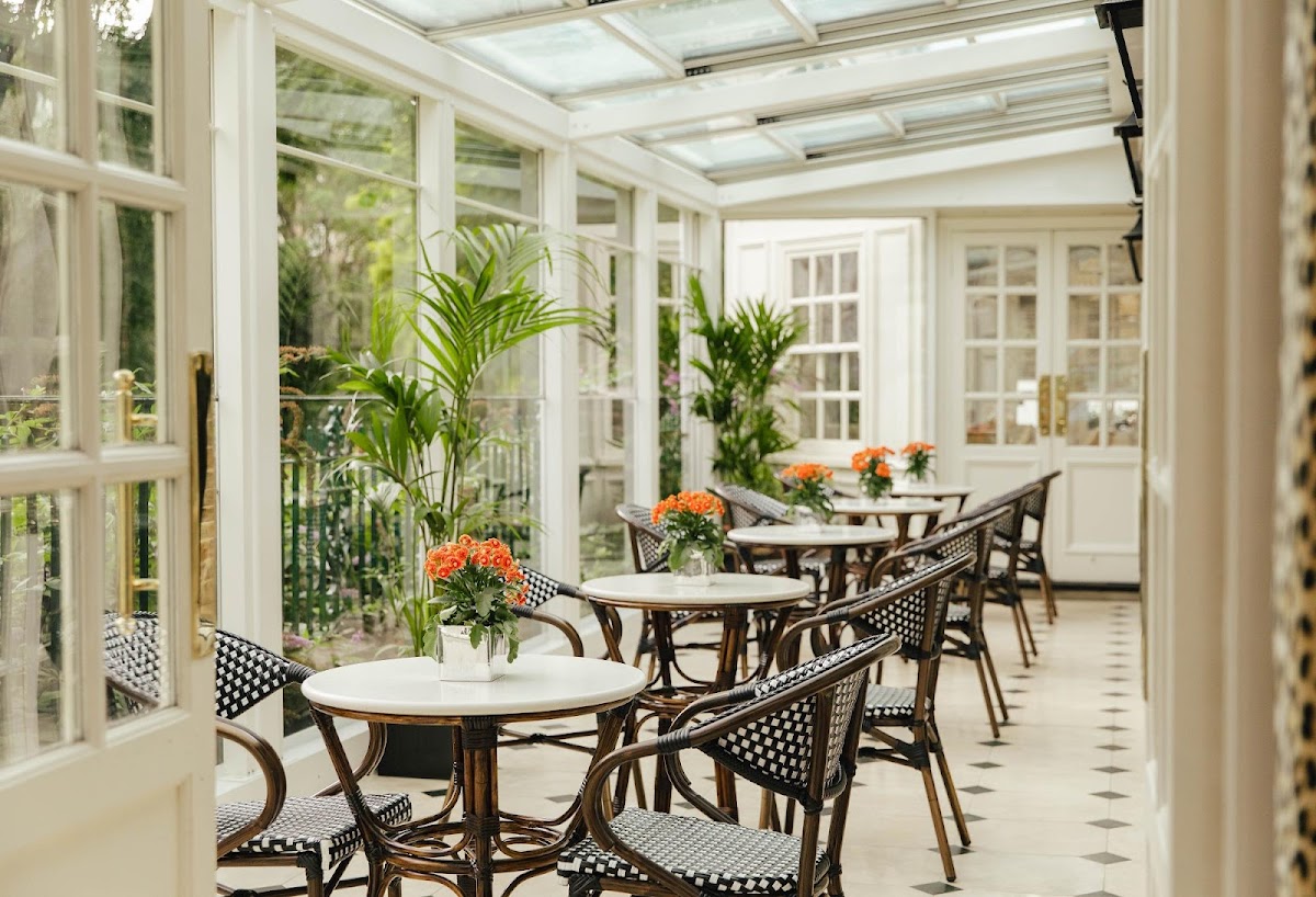 The Montague on the Gardens photo 2