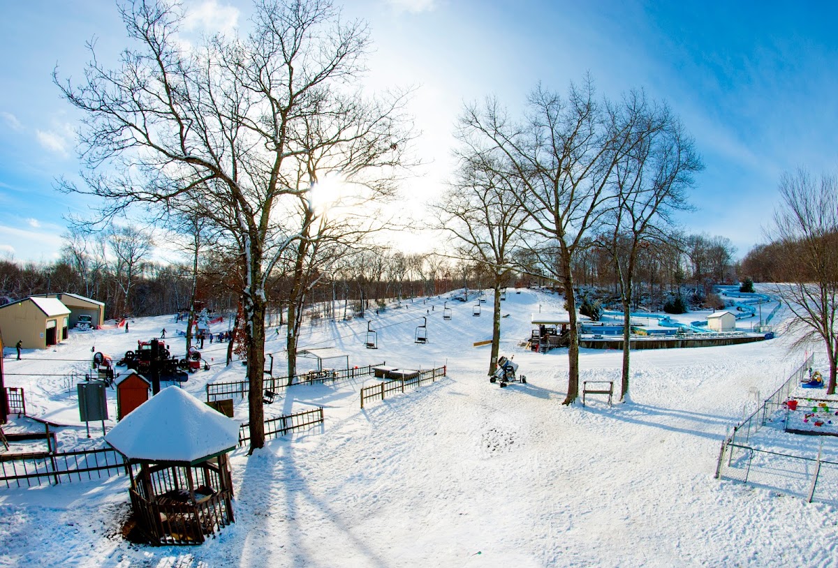 Yawgoo Valley Ski Area & Water Park photo 3
