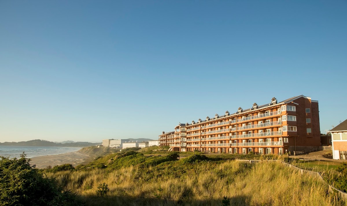 Hallmark Resort Newport