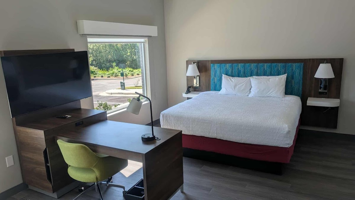 Hampton Inn & Suites Rockingham photo 2