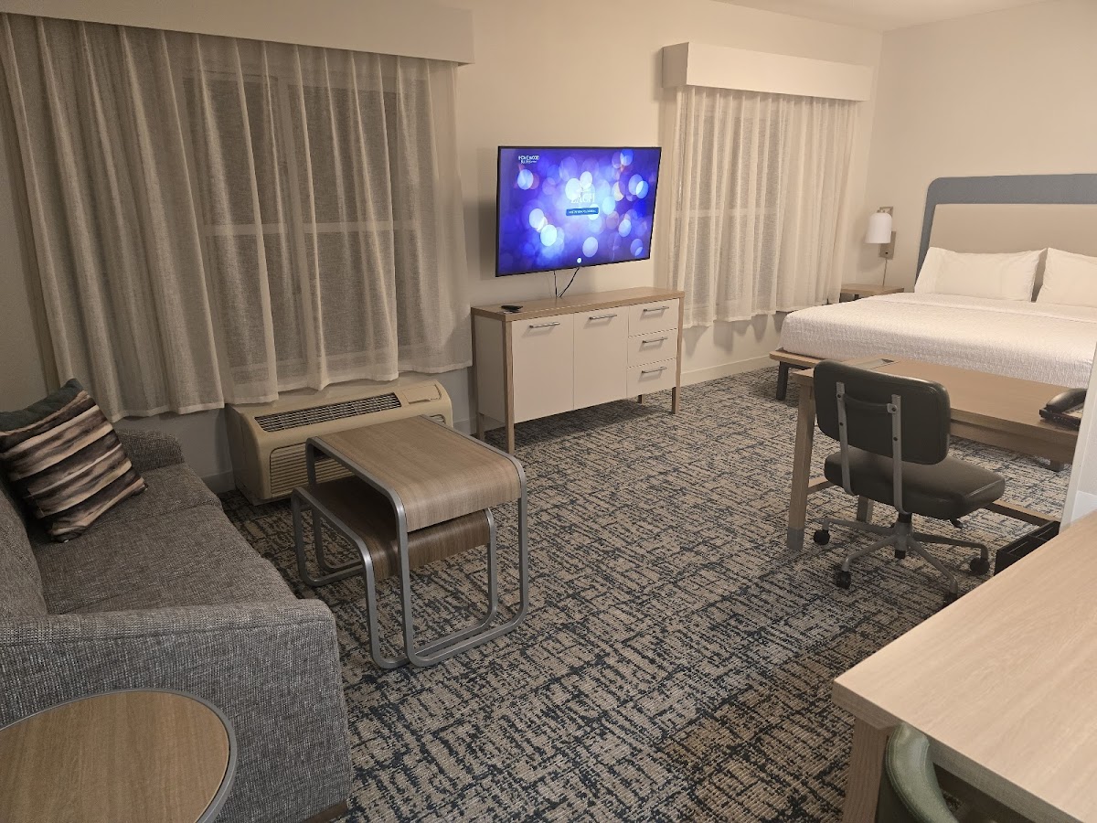 Homewood Suites by Hilton Minneapolis-New Brighton photo 2