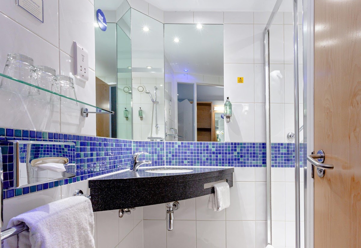 Holiday Inn Express Edinburgh - Royal Mile by IHG photo 3