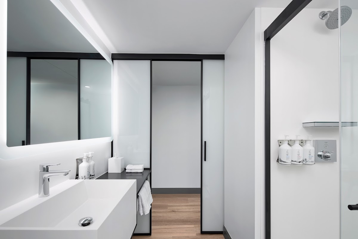 YOTEL Washington DC photo 3