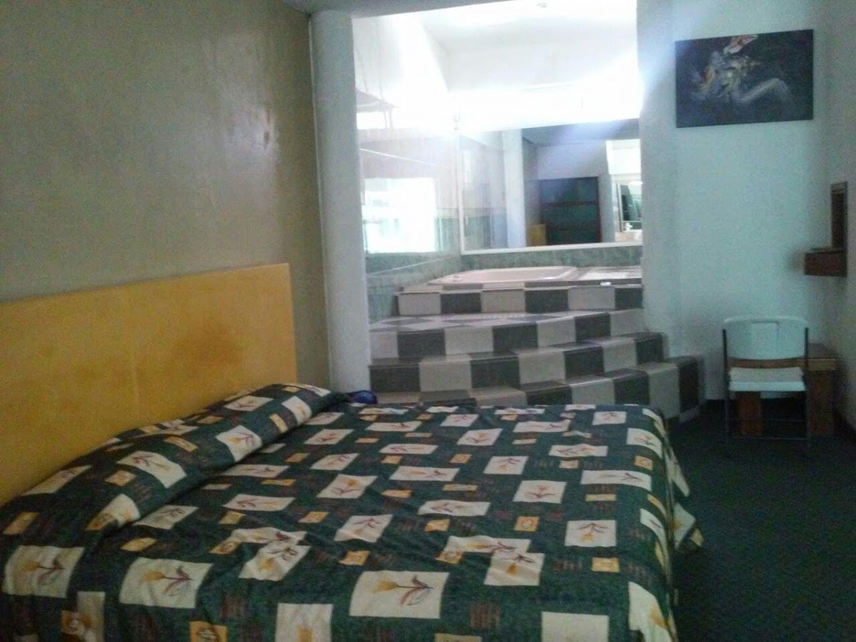 HOTEL - MOTEL 'LA CIENEGA' photo 2