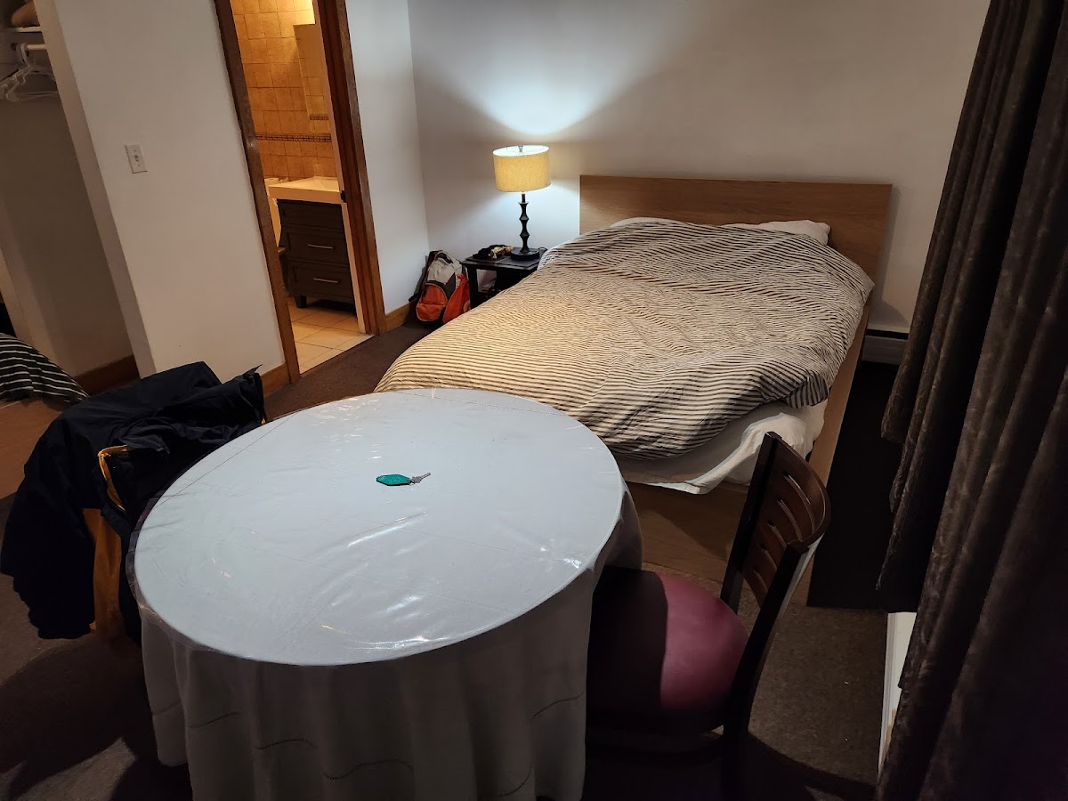 Room 4