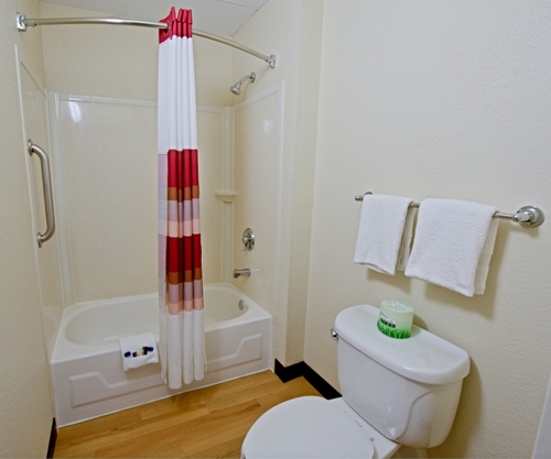 Red Roof Inn Huntington photo 3