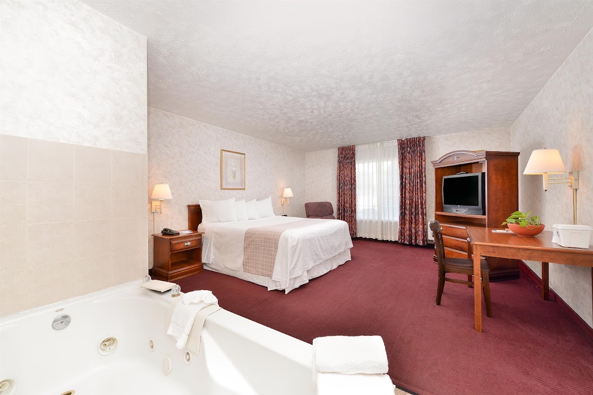 Americas Best Value Inn Austinburg photo 2