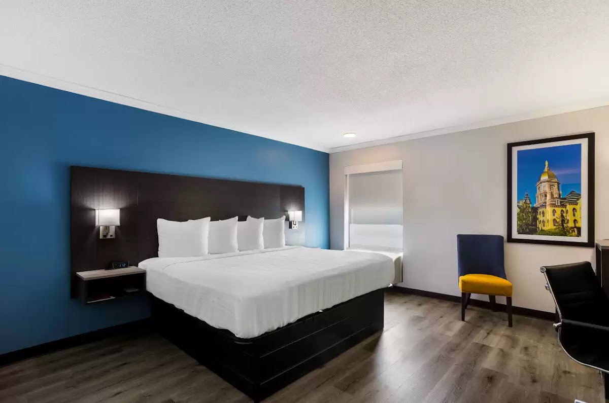 Quality Inn South Bend near Notre Dame photo 2