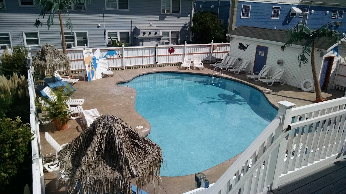 Blue Wave Inn photo 2